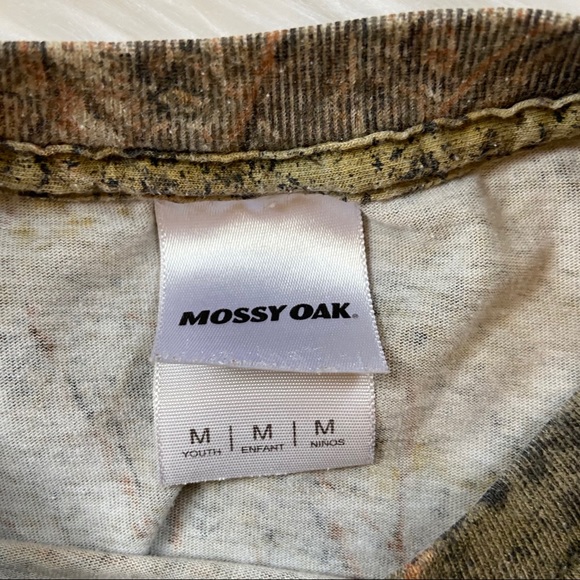 FREE IN BUNDLE Mossy Oak Hunting Short Sleeve Tee - Picture 6 of 6